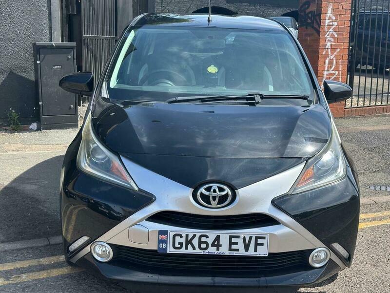 Toyota Aygo 1.0 Vvt-i X-clusiv Euro Black #2