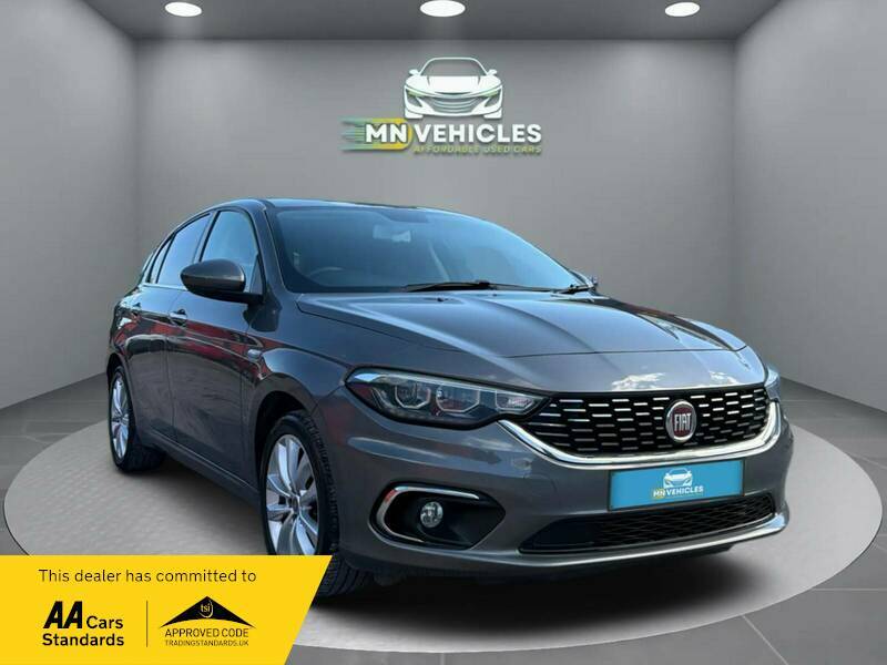 Fiat Tipo Lounge Grey