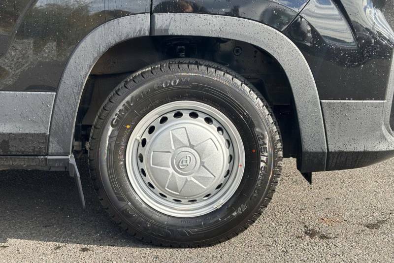 Maxus Deliver 9 Base Rwd L3h2 2.0Tcdi Black #2
