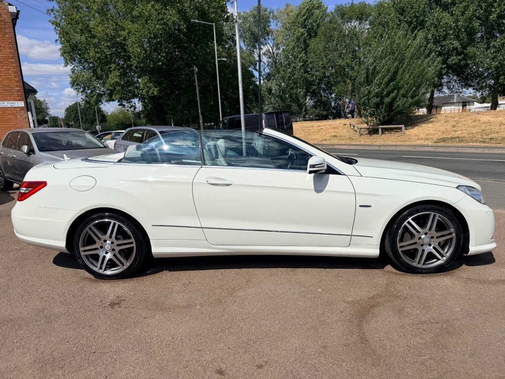 Mercedes-Benz E Class 2.1L Sport White #5