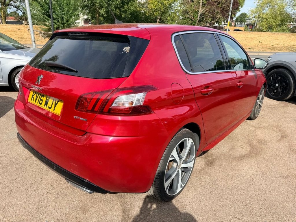 Peugeot 308 2L Gt Line Red #4