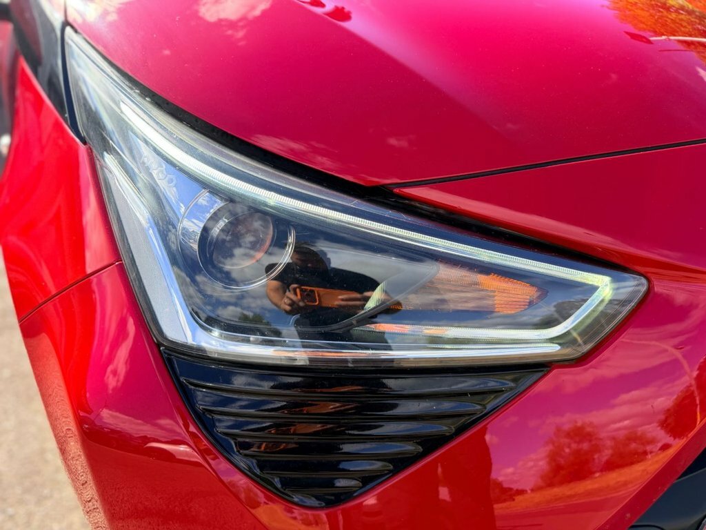 Toyota Aygo 1L X-play Red #3