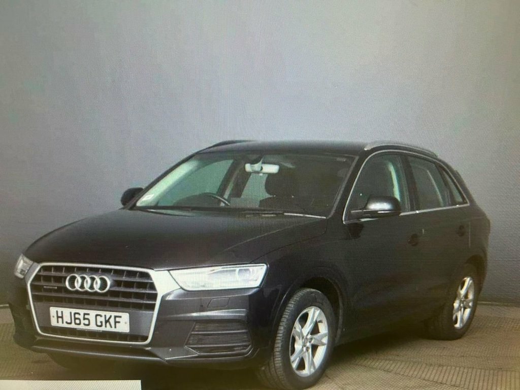 Audi Q3 2L Se Black #2