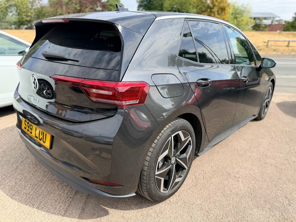 Volkswagen ID.3 Hatchback Grey #3
