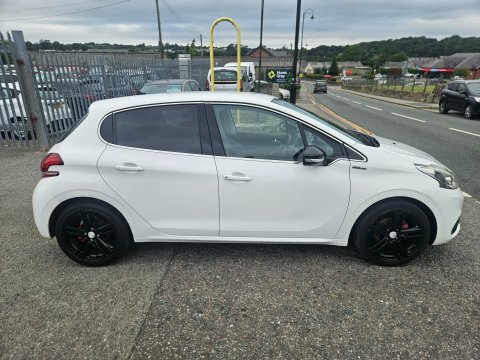Peugeot 208 Puretech S S LL16MXX White #4