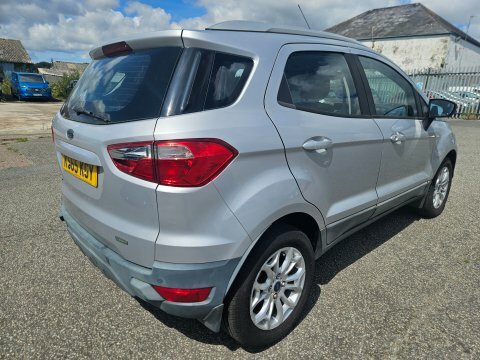 Ford Ecosport Zetec Silver #4