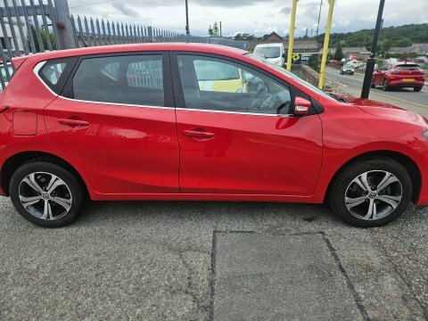 Nissan Pulsar Visia Dig-t FN16KZK Red #3