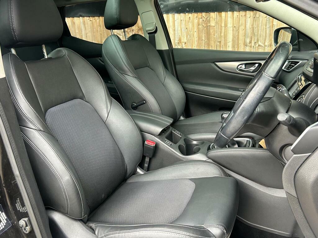 Nissan Qashqai 1.6 Dig-t Tekna Euro 6 S S Black #3