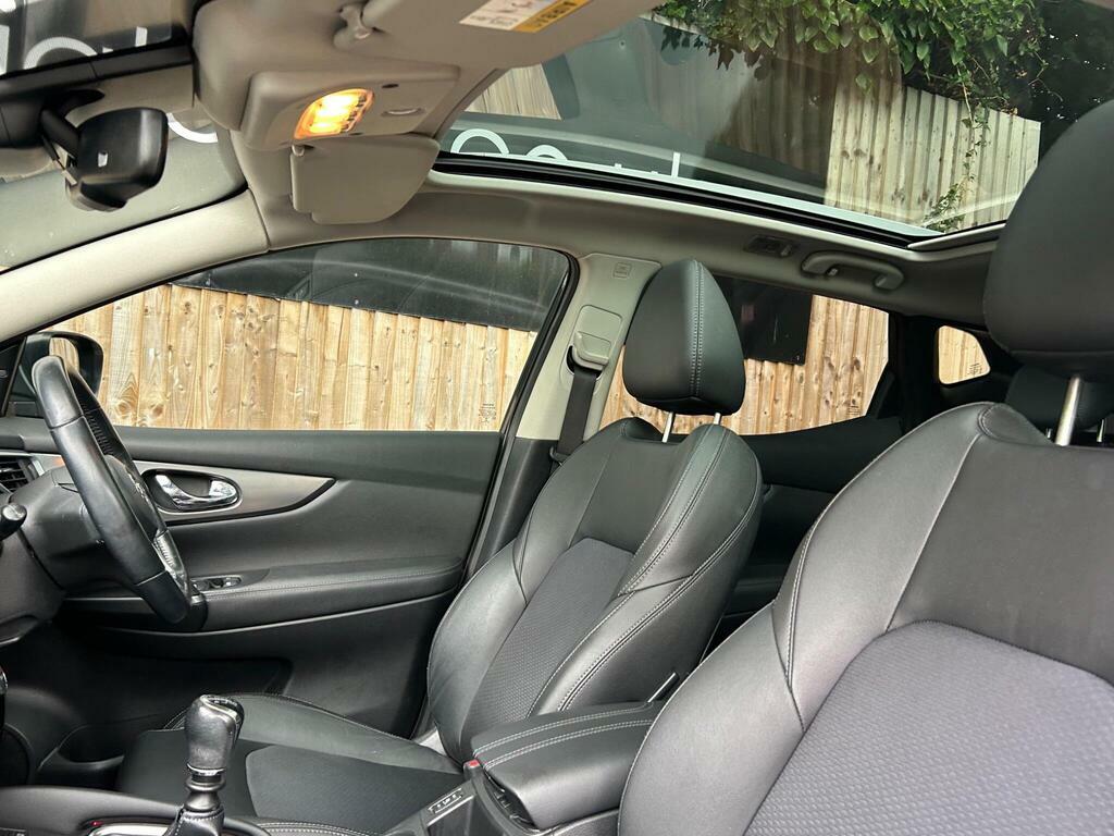 Nissan Qashqai 1.6 Dig-t Tekna Euro 6 S S Black #4