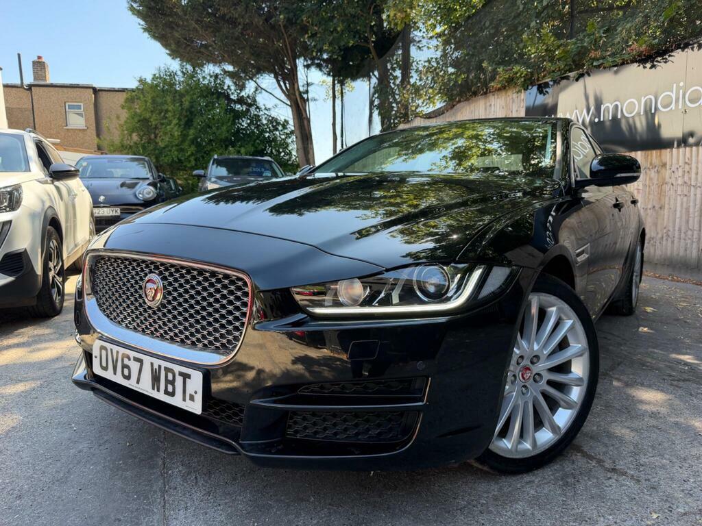 Jaguar XE 2.0D Portfolio Awd Euro 6 S S Black