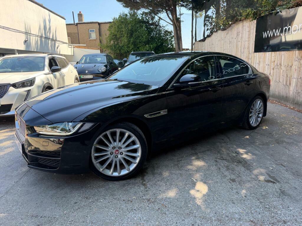 Jaguar XE 2.0D Portfolio Awd Euro 6 S S OV67WBT Black #4