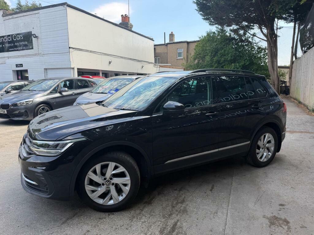 Volkswagen Tiguan 1.5 Tsi Life Euro 6 S S MJ21YSZ Black #6
