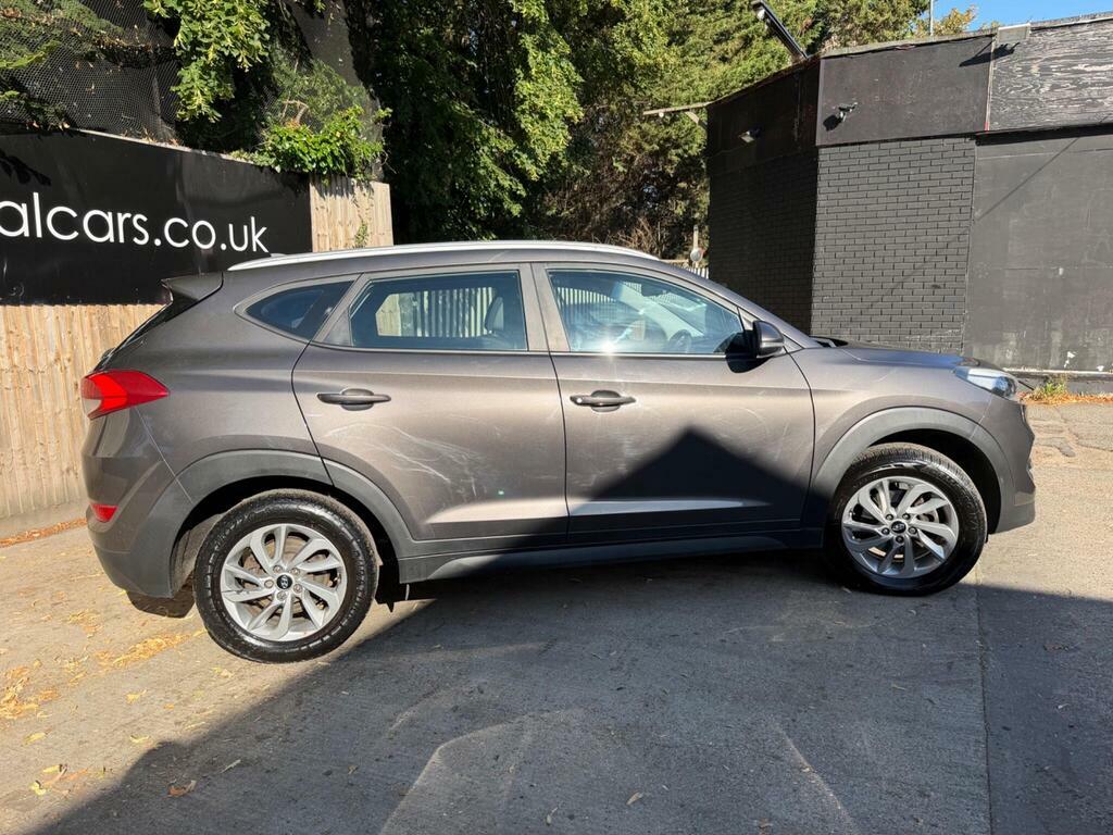 Hyundai Tucson 1.7 Crdi Blue Drive Se Nav Dct Euro 6 S S RF66EJG Grey #6