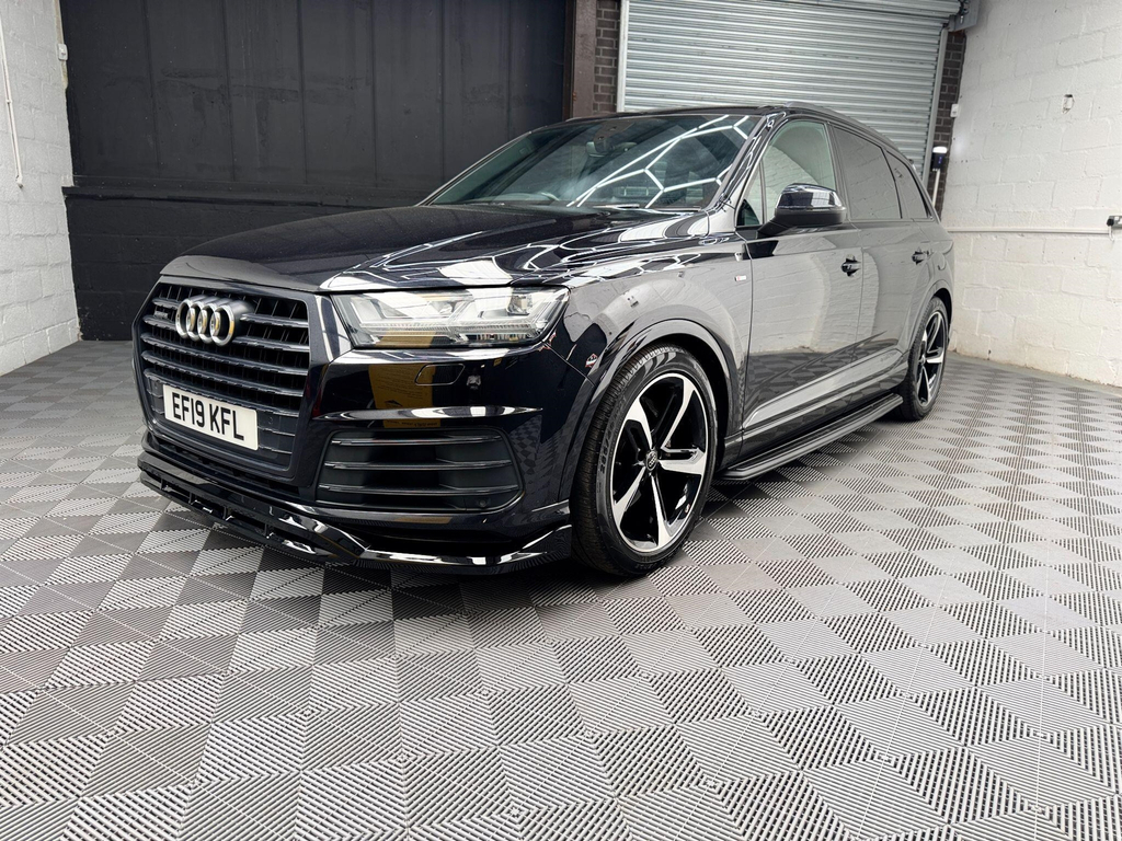 Audi Q7 3.0 Tdi V6 50 Black Edition Tiptronic Quattro Euro Black #4