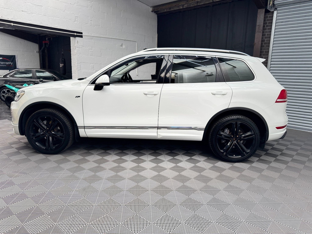 Volkswagen Touareg 3.0 Tdi V6 Bluemotion Tech Altitude Tiptronic 4Wd Black #17