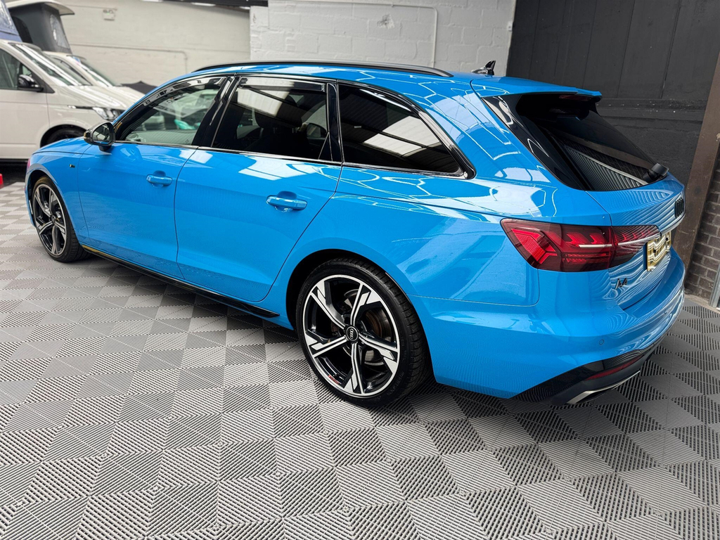 Audi A4 Avant 2.0 Tdi 30 Black Edition S Tronic Euro 6 Ss LR22NEO #5