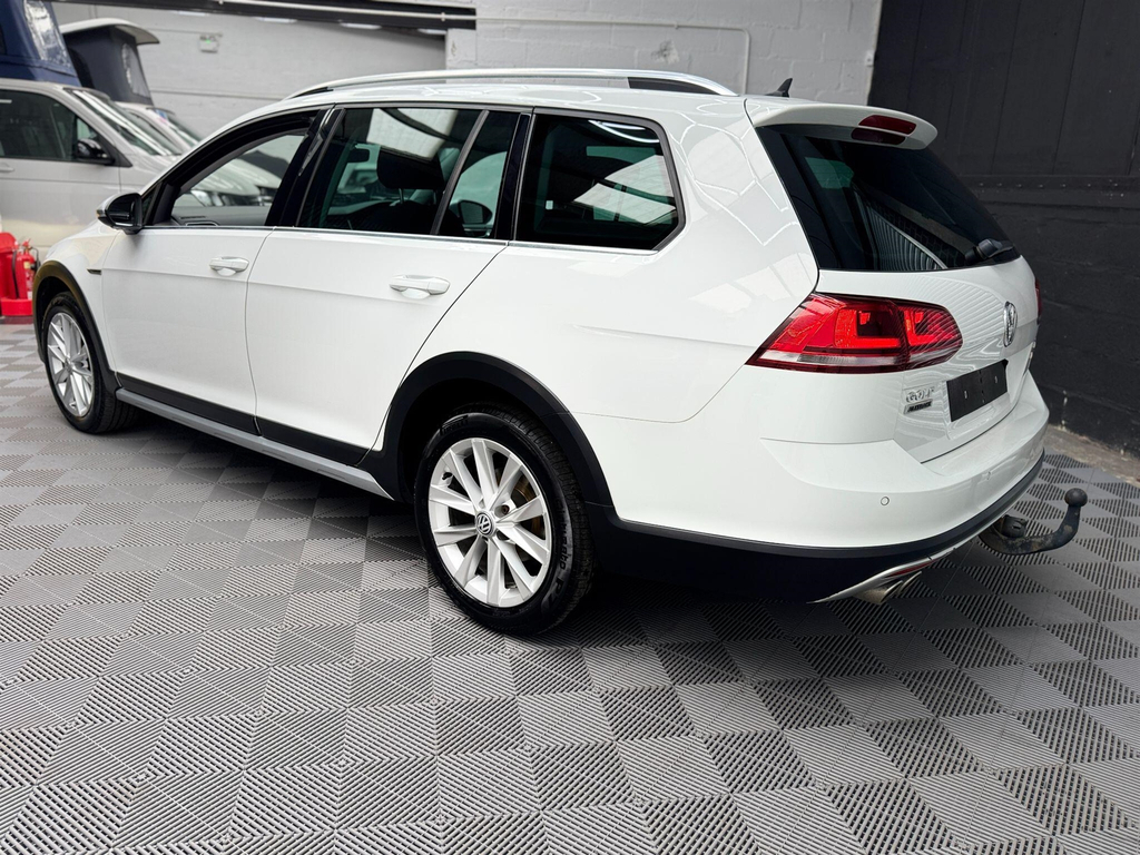 Volkswagen Golf Alltrack 1.6 Tdi Bluemotion Tech Alltrack 4Motion Euro 6 S FG66CPX  #3
