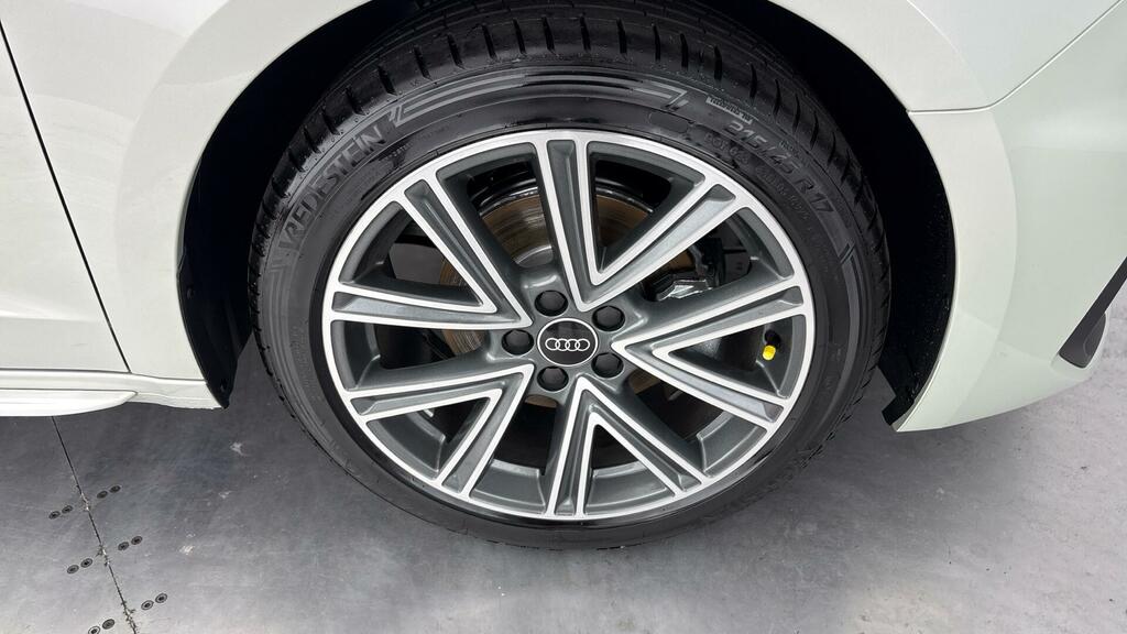 Audi A1 1.0 Tfsi 30 S Line Sportback S Tronic Euro 6 5-Doo Silver #4