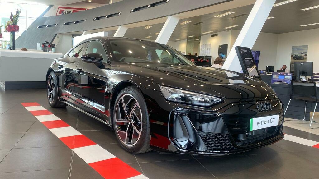 Audi E Tron GT 105Kwh Quattro 4-Door Black #4