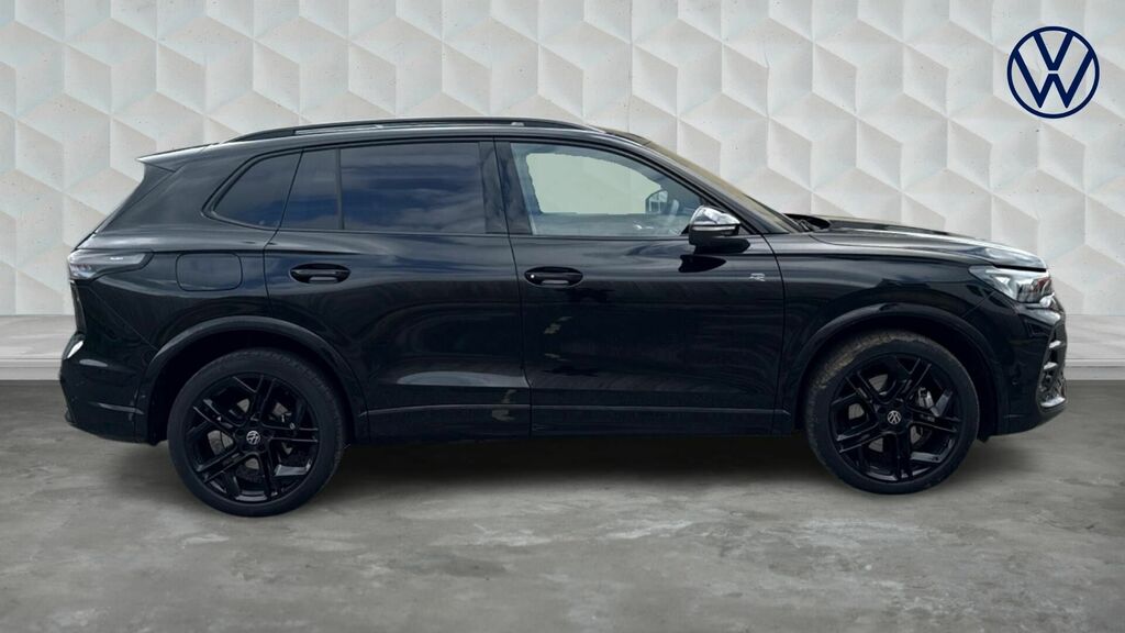 Volkswagen Tiguan 2.0 Tsi Black Edition Dsg 4Motion Euro 6 5-Door WR75KTF Black #4