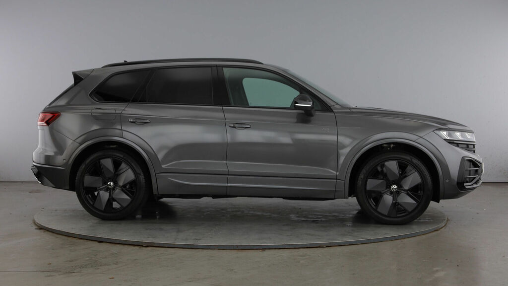 Volkswagen Touareg 3.0 Tdi V6 Black Edition Tiptronic 4Motion Euro 6 VE26CYP Grey #4