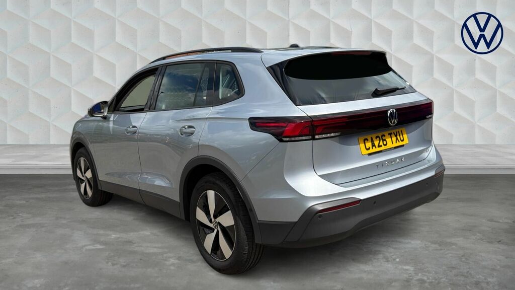 Volkswagen Tiguan Etsi Mhev Life Dsg Euro 6 5-Door CA26TXU Silver #3