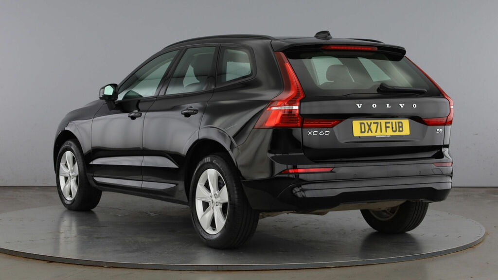 Volvo XC60 2.0 B5 Mhev Momentum Euro 6 5-Door Black #3