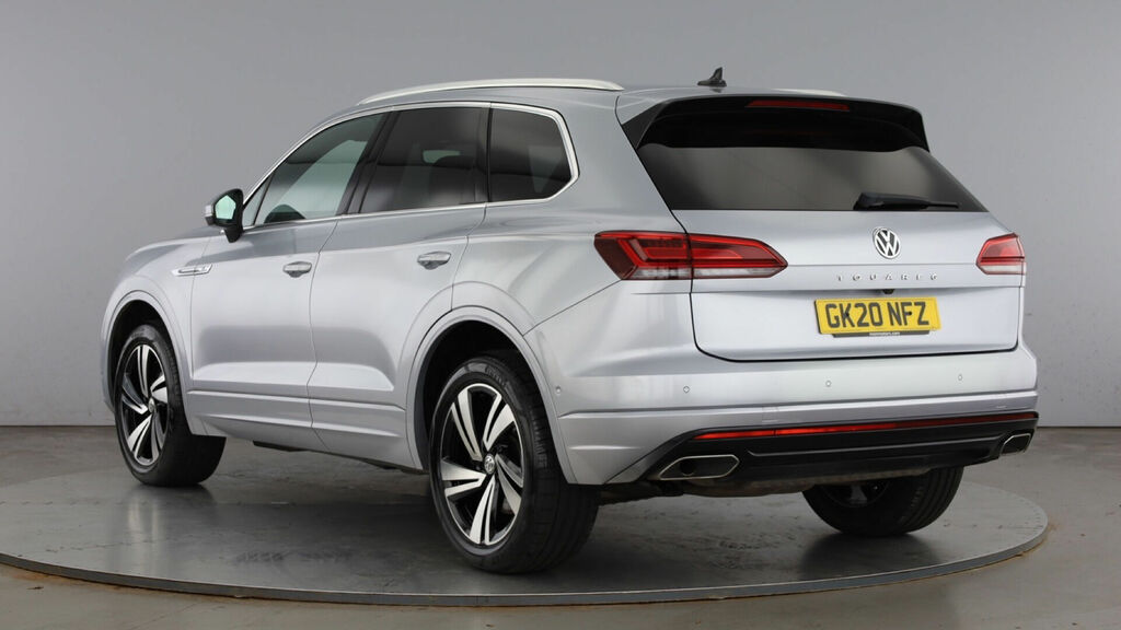 Volkswagen Touareg 3.0 Tsi V6 R-line Tech Tiptronic 4Motion Euro 6 5- Silver #3