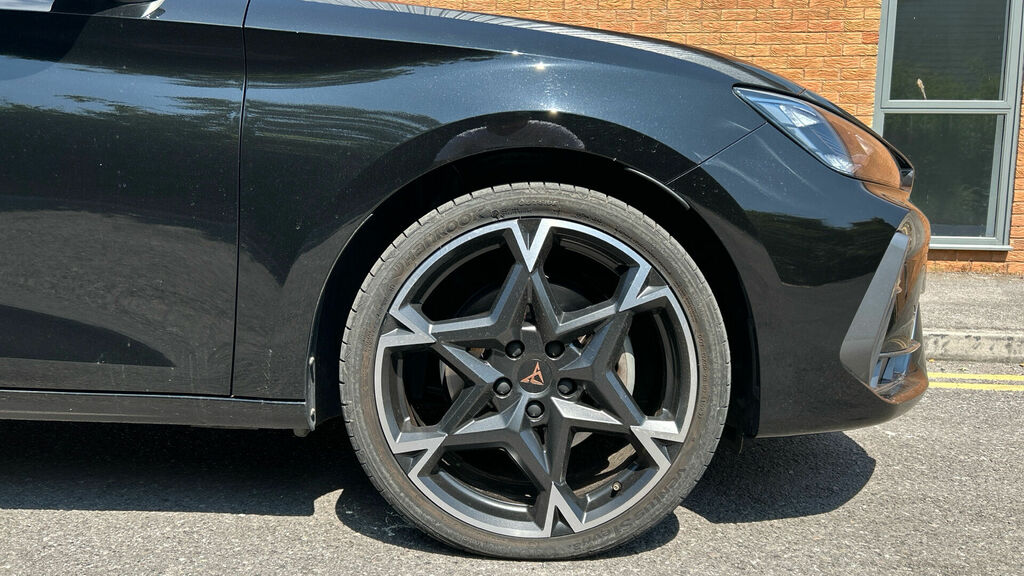 Cupra Leon Etsi V2 Dsg Euro 6 5-Door KW25VCU Black #5