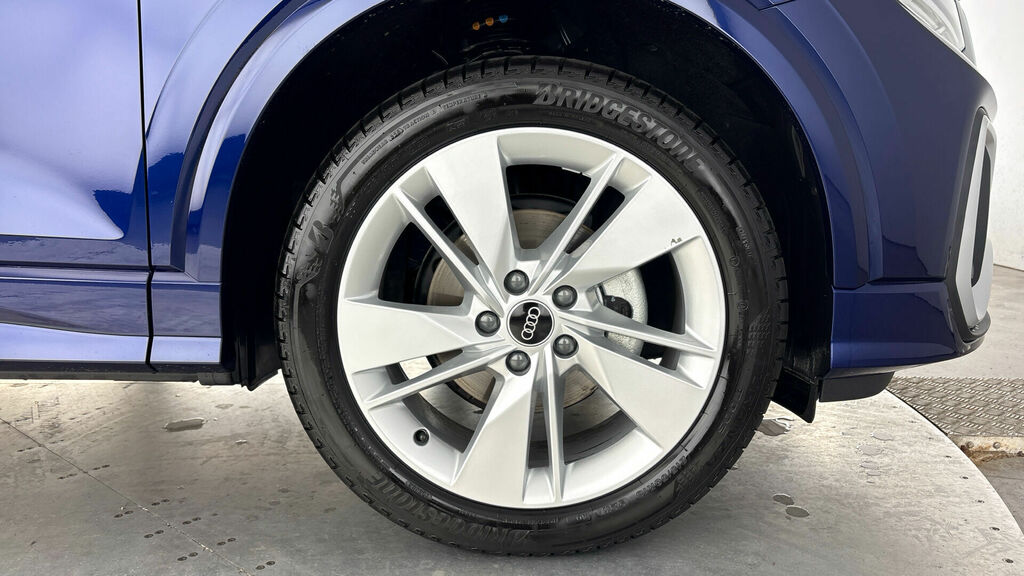 Audi Q2 Tfsi Cod 35 S Line S Tronic Euro 6 5-Door KN26UZU Blue #5