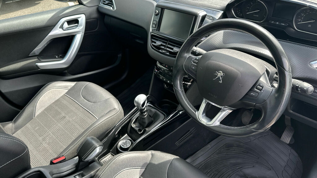 Peugeot 2008 Puretech Allure Premium Euro 6 5-Door Black #6