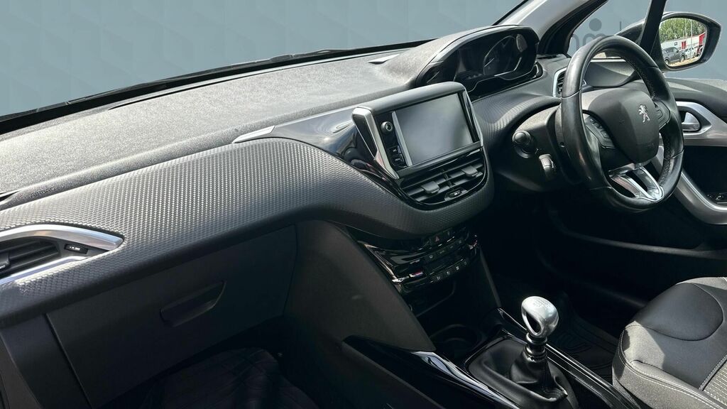 Peugeot 2008 Puretech Allure Premium Euro 6 5-Door Black #2