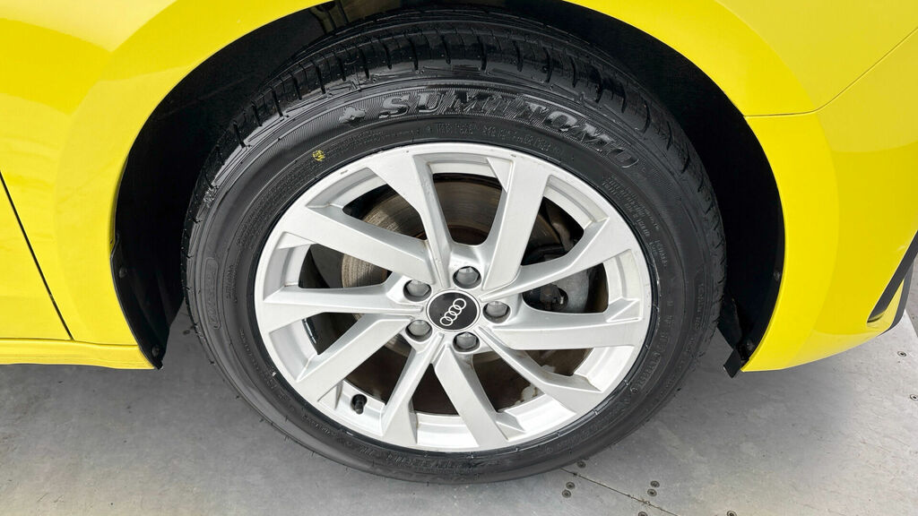 Audi A1 1.0 Tfsi 30 Sport Sportback Euro 6 5-Door Yellow #5