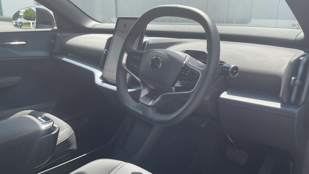 Volvo EX30 Cross Country Twin Performance 69Kwh Ultra 5-Door Grey #6