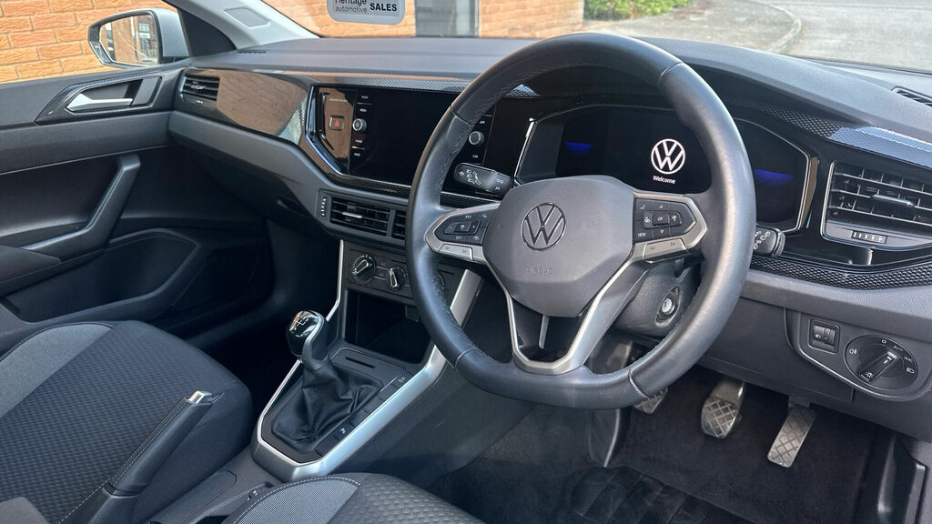 Volkswagen Polo 1.0 Tsi Life Euro 6 5-Door YF22HVN Silver #6