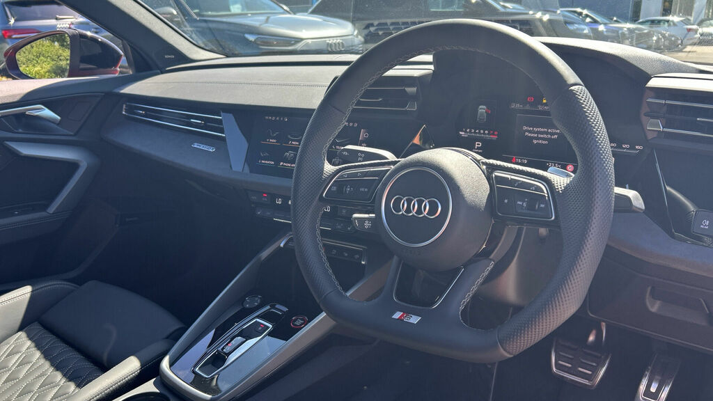 Audi S3 2.0 Tfsi Black Edition Sportback S Tronic Quattro DA75XMF Red #6