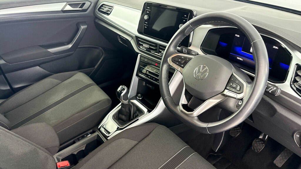 Volkswagen T-Roc 1.0 Tsi Life Euro 6 5-Door CJ23ZST Grey #6