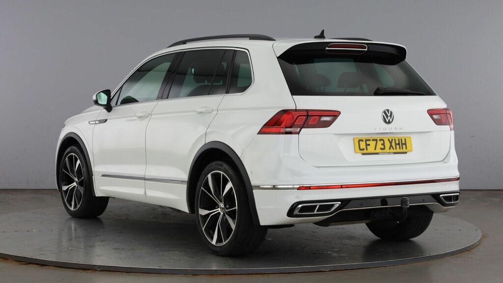 Volkswagen Tiguan 2.0 Tdi R-line Dsg Euro 6 5-Door CF73XHH White #3