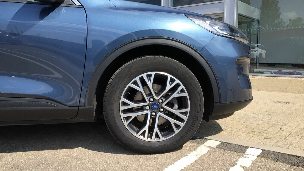 Ford Kuga Ecoboost Titanium Edition Euro 6 5-Door CJ23UGP Blue #5