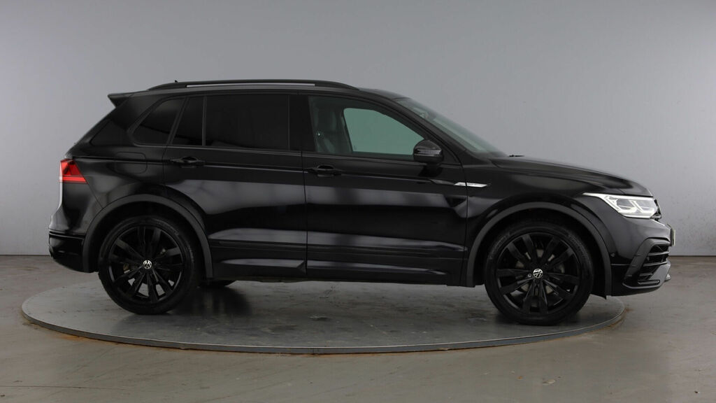 Volkswagen Tiguan Tsi Black Edition Dsg Euro 6 5-Door MK24VSU Black #4