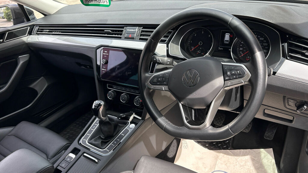 Volkswagen Passat 2.0 Tdi Evo Sel Euro 6 5-Door Grey #6