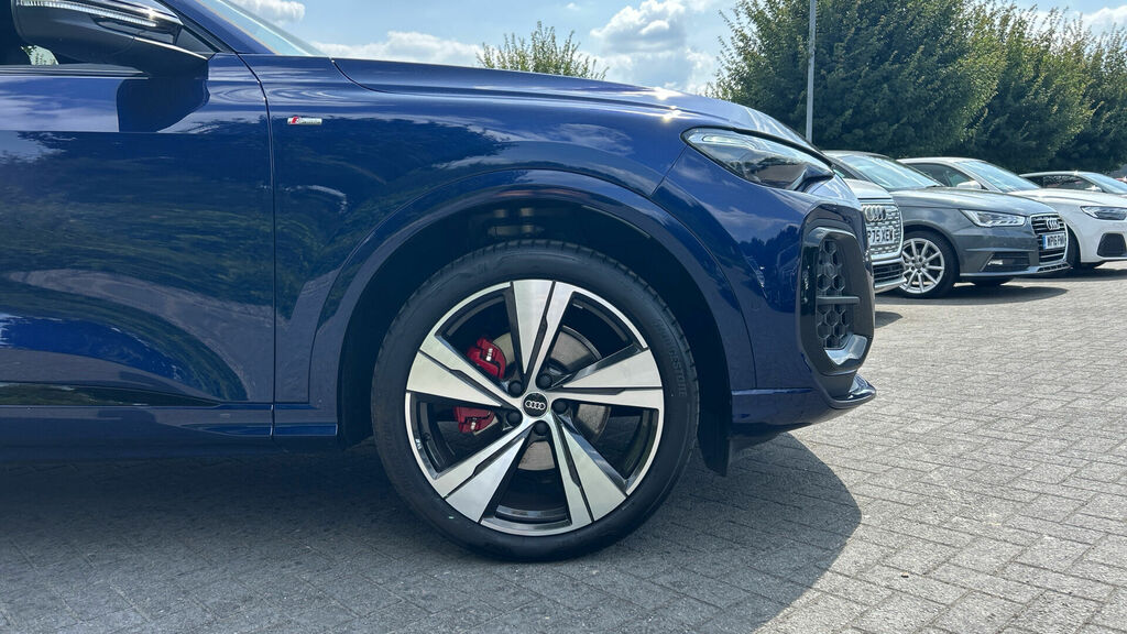 Audi Q5 2.0 Tfsi Edition 1 S Tronic Quattro Euro 6 5-Door WV75VUL Blue #5