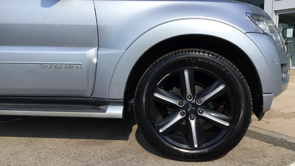 Mitsubishi Shogun Di-dc Barbarian 4Wd Euro 6 3-Door Swb Silver #5