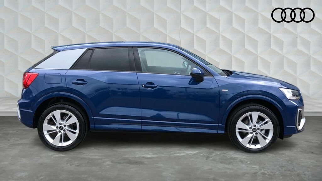 Audi Q2 1.0 Tfsi 30 S Line Euro 6 5-Door VX26UVP Blue #4