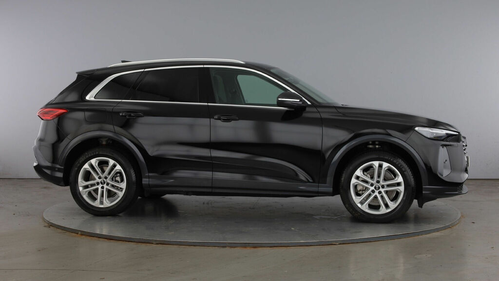 Audi Q5 2.0 Tdi Sport S Tronic Quattro Euro 6 5-Door CA26UBR Black #4