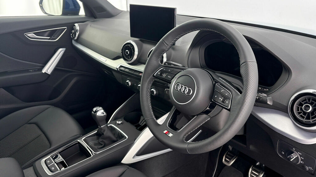 Audi Q2 1.0 Tfsi 30 S Line Euro 6 5-Door CK26MYH Blue #6