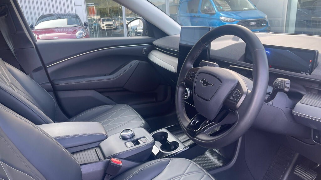 Ford Mustang Mach-E Standard Range 72Kwh Select 5-Door Black #6