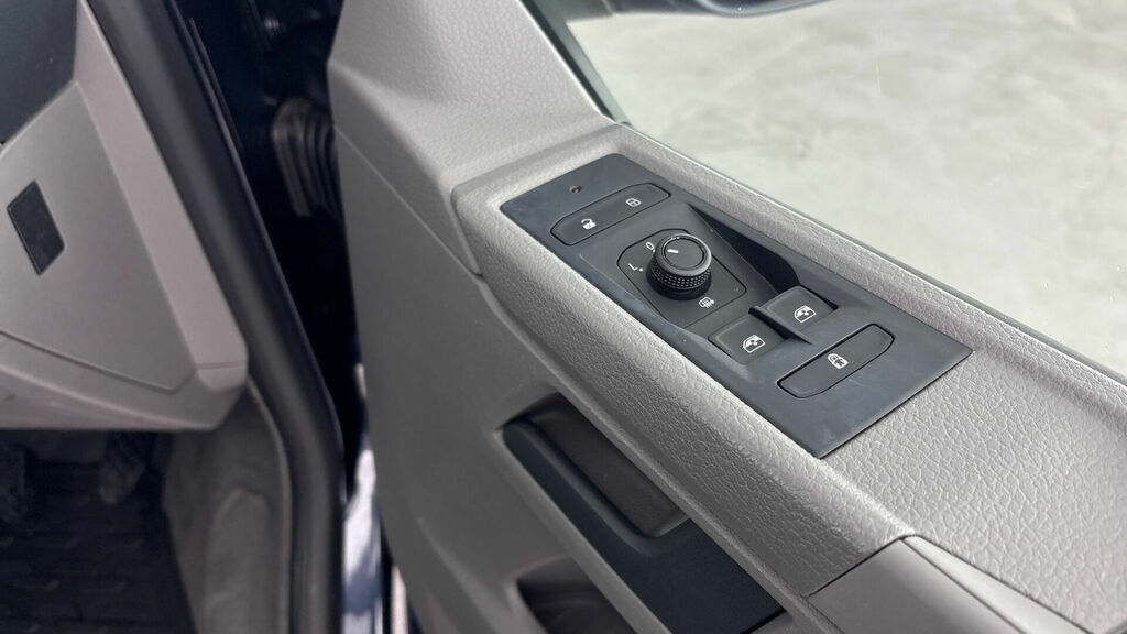 Volkswagen California Mpv Silver #19