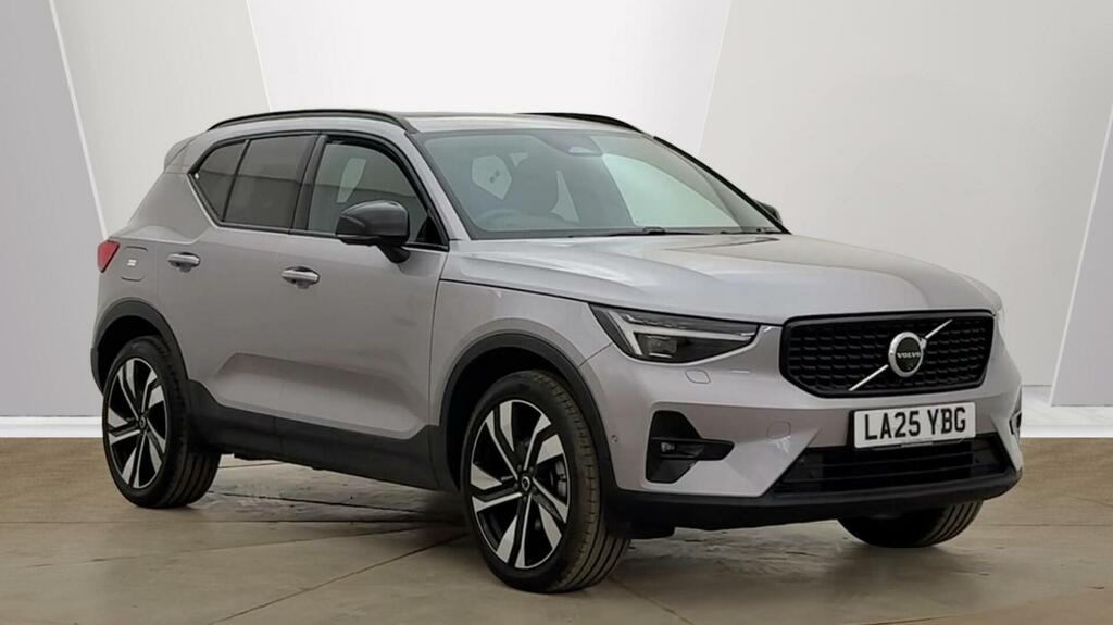 Volvo XC40 2.0 B3 Mhev Ultra Dark Dct Euro 6 5-Door Silver