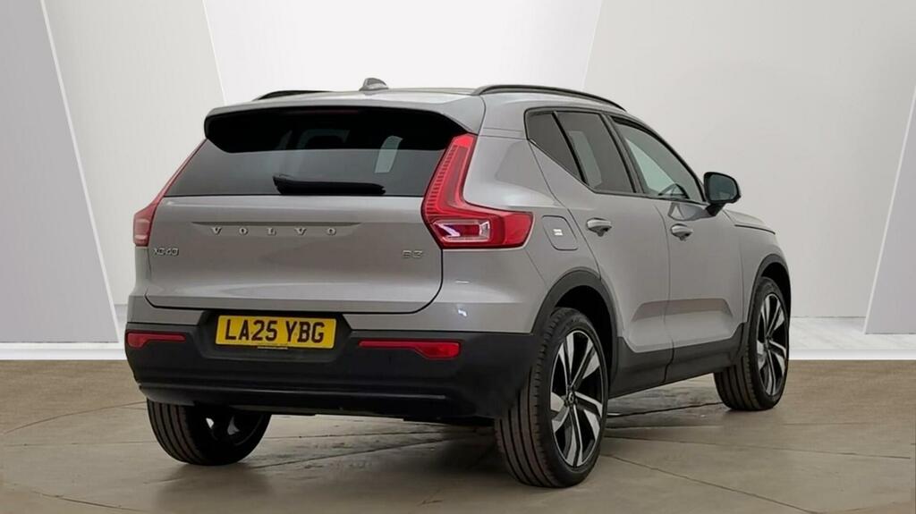 Volvo XC40 2.0 B3 Mhev Ultra Dark Dct Euro 6 5-Door LA25YBG Silver #3